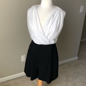 Vestique Romper black & white  size Large